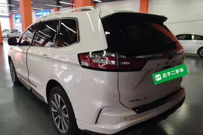 Ford Edge 2021, 38500 км, за 127256.35 CNY