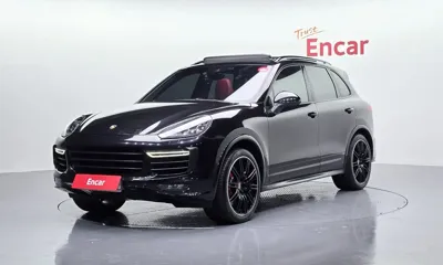 Porsche Cayenne · 2016 год