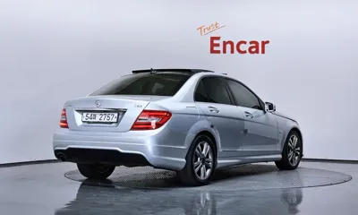 Mercedes-Benz C-Class 2012, 214039 км, за 4500000 KRW - фото 2