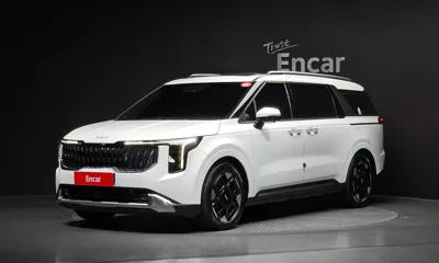 Kia Canival · 2025 год