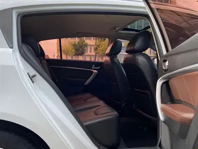 Geely Emgrand 2017, 55000 км, за 22799 CNY - фото 7