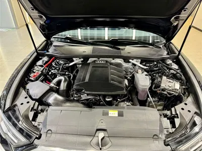 Audi A6L 2022, 26000 км, за 239800 CNY - фото 11