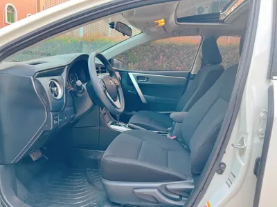 Toyota Corolla 2018, 110000 км, за 36800 CNY - фото 7