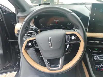 Lincoln Corsair 2021, 10500 км, за 130000 CNY - фото 15