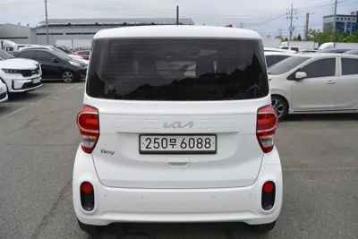Kia Ray 2022, 120239 км, за 7100000 KRW