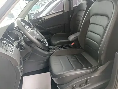 Volkswagen Tiguan L 2018, 106000 км, за 62900 CNY - фото 15