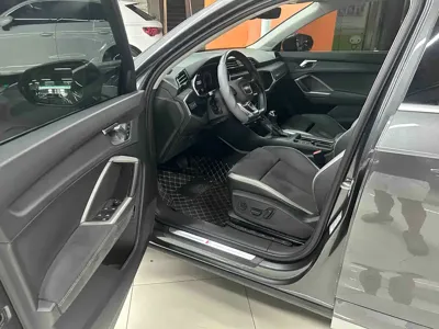 Audi Q3 2023, 24000 км, за 199800 CNY - фото 8