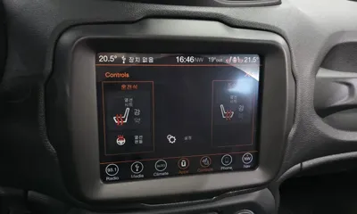 Jeep Renegade 2018, 86579 км, за 10900000 KRW - фото 17