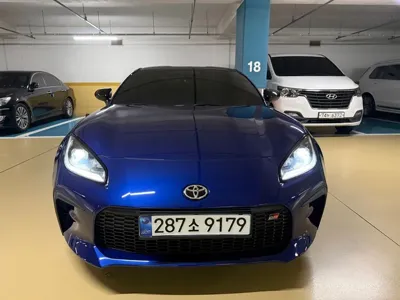 Toyota 86 2025, 5765 км, за 44000000 KRW
