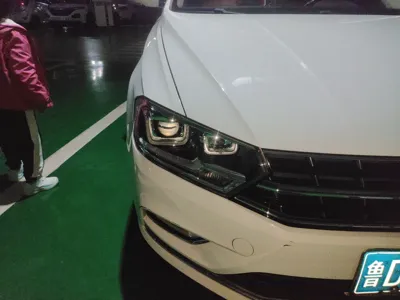 Volkswagen Bora 2018, 100000 км, за 40345.95 CNY - фото 7
