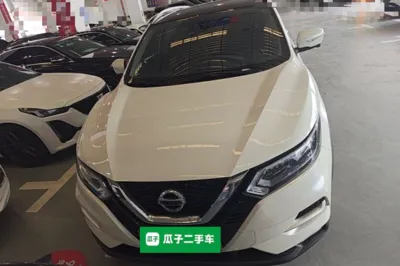 Nissan Qashqai 2022, 54100 км, за 78122.26 CNY