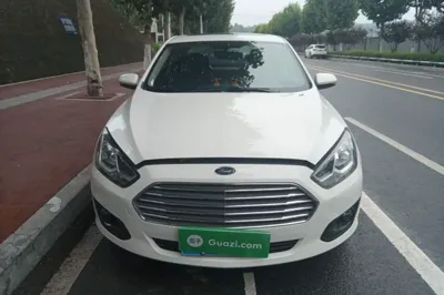 Ford Escort 2017, 89200 км, за 37082.92 CNY - фото 3