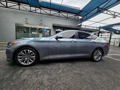 Hyundai Genesis 2015, 130366 км, за 7450000 KRW