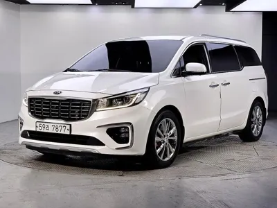 Kia Canival · 2019 год