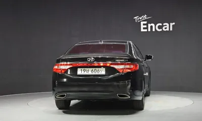 Hyundai Grandeur 2014, 105793 км, за 4500000 KRW