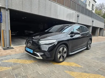 Mercedes-Benz EQE · 2024 год
