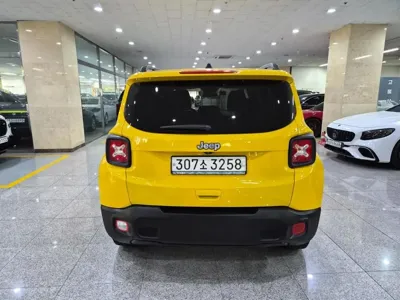 Jeep Renegade 2018, 142399 км, за 11200000 KRW
