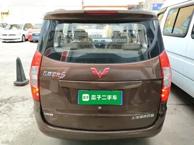 Wuling Hongguang 2016, 58900 км, за 17400 CNY - фото 6