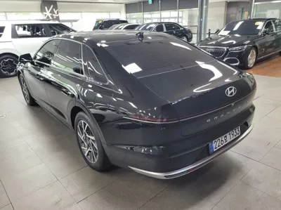 Hyundai Grandeur 2026, 557 км, за 35000000 KRW