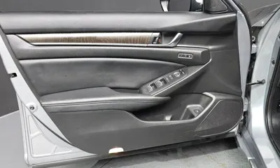 Honda Accord 2018, 118193 км, за 16500000 KRW - фото 24