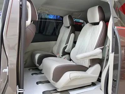 Buick GL8 2023, 126000 км, за 109800 CNY - фото 6