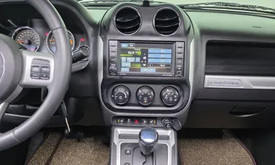 Jeep Compass 2015, 78179 км, за 7900000 KRW - фото 15