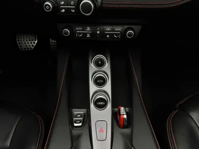 Ferrari Portofino 2019, 35000 км, за 1456000 CNY - фото 5