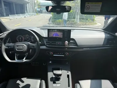 Audi Q5L 2025, 20000 км, за 200600 CNY - фото 6