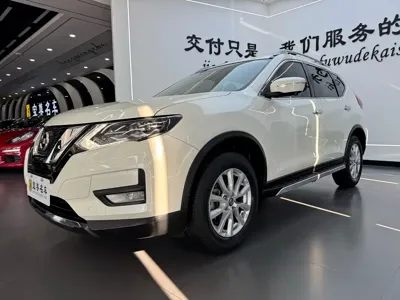 Nissan X-Trail 2020, 53500 км, за 83800 CNY