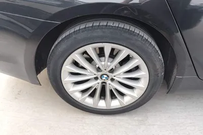BMW 5 Series 2020, 117899 км, за 166196.75 CNY