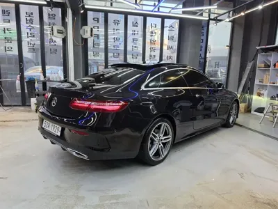 Mercedes-Benz E-Class 2018, 72700 км, за 30500000 KRW