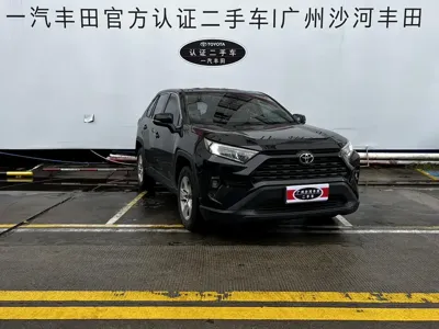 Toyota RAV4 2025, 38000 км, за 98800 CNY