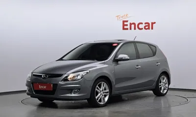 Hyundai i30 · 2011 год