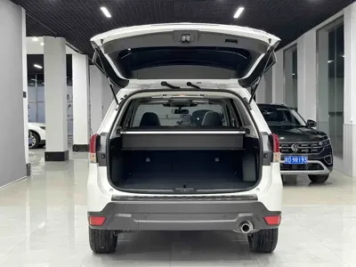 Subaru Forester 2022, 29000 км, за 208800 CNY - фото 17