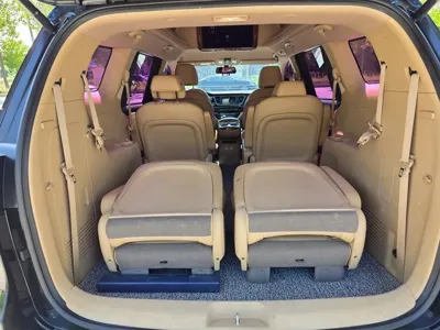Kia Canival 2016, 166029 км, за 12100000 KRW - фото 11