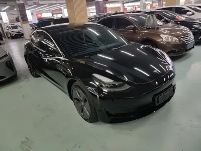 Tesla Model 3 2021, 70600 км, за 114400 CNY
