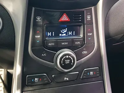 Hyundai Avante 2016, 80181 км, за 6190000 KRW - фото 13