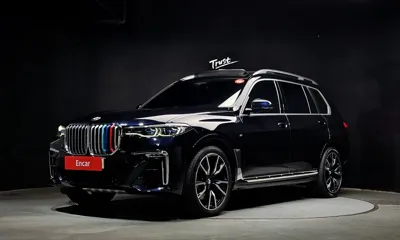 BMW X7 · 2021 год