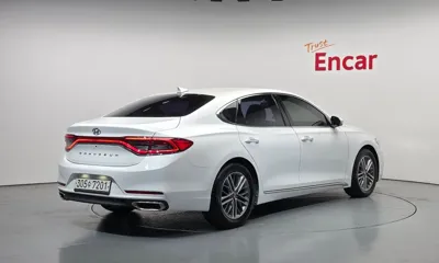 Hyundai Grandeur 2018, 86610 км, за 13500000 KRW