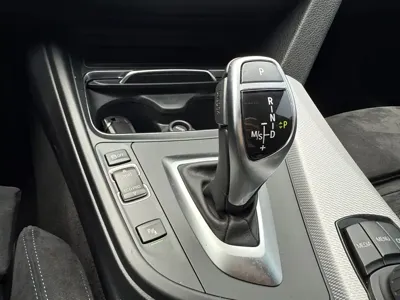 BMW 3 Series 2018, 97000 км, за 82800 CNY - фото 15