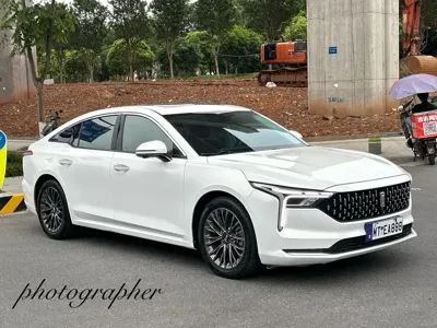 Bestune B70 2023, 49000 км, за 59800 CNY