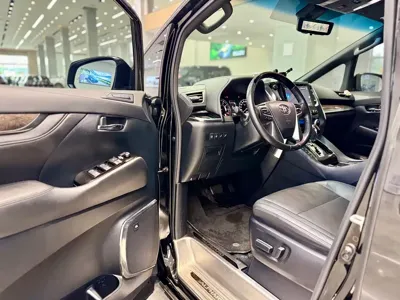 Toyota Alphard 2020, 95000 км, за 528000 CNY - фото 8
