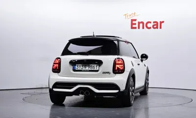 MINI Cooper 2022, 52891 км, за 23500000 KRW