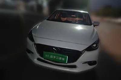 Mazda Mazda 3 Axela 2017, 103400 км, за 47443.01 CNY