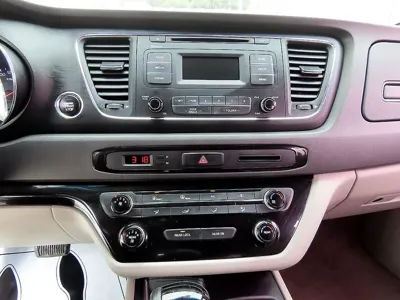 Kia Canival 2016, 180448 км, за 6490000 KRW - фото 14