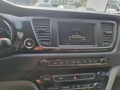 Kia Canival 2019, 162176 км, за 45240000 KRW - фото 8