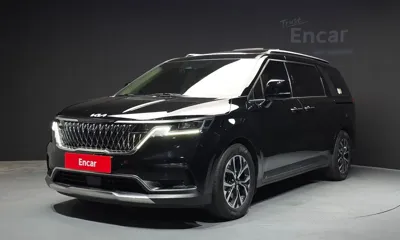 Kia Canival · 2023 год