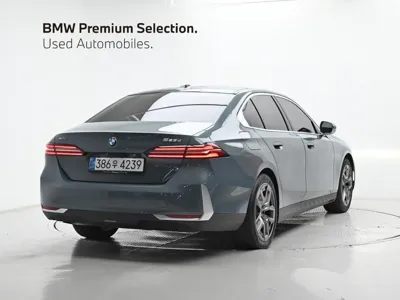 BMW 5-Series 2025, 14618 км, за 62000000 KRW