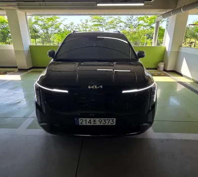 Kia Canival 2025, 6010 км, за 51000000 KRW