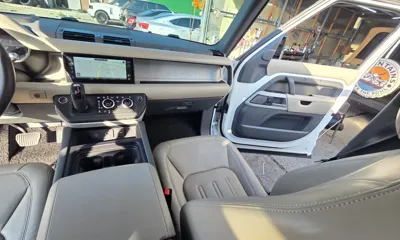 Land Rover Defender 2022, 93025 км, за 68900000 KRW - фото 20
